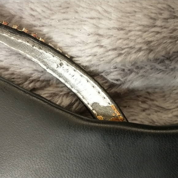 Guess  sandals black with silver bling lots of wear left size 8 medium - Picture 7 of 8